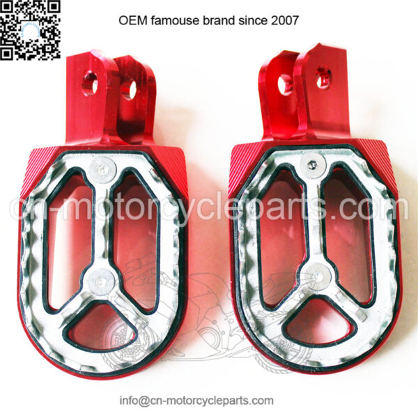 CNC motorcycle pedal (red)