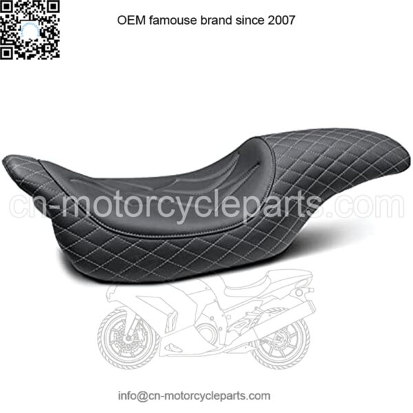 Motorcycle Seats 74111GM Revere Journey One-Piece Seat for Harley-Davidson Electra Glide Standard, Road Glide, Road King & Street Glide 2008-'21, Diamond, Black with Gunmetal Grey Stitching